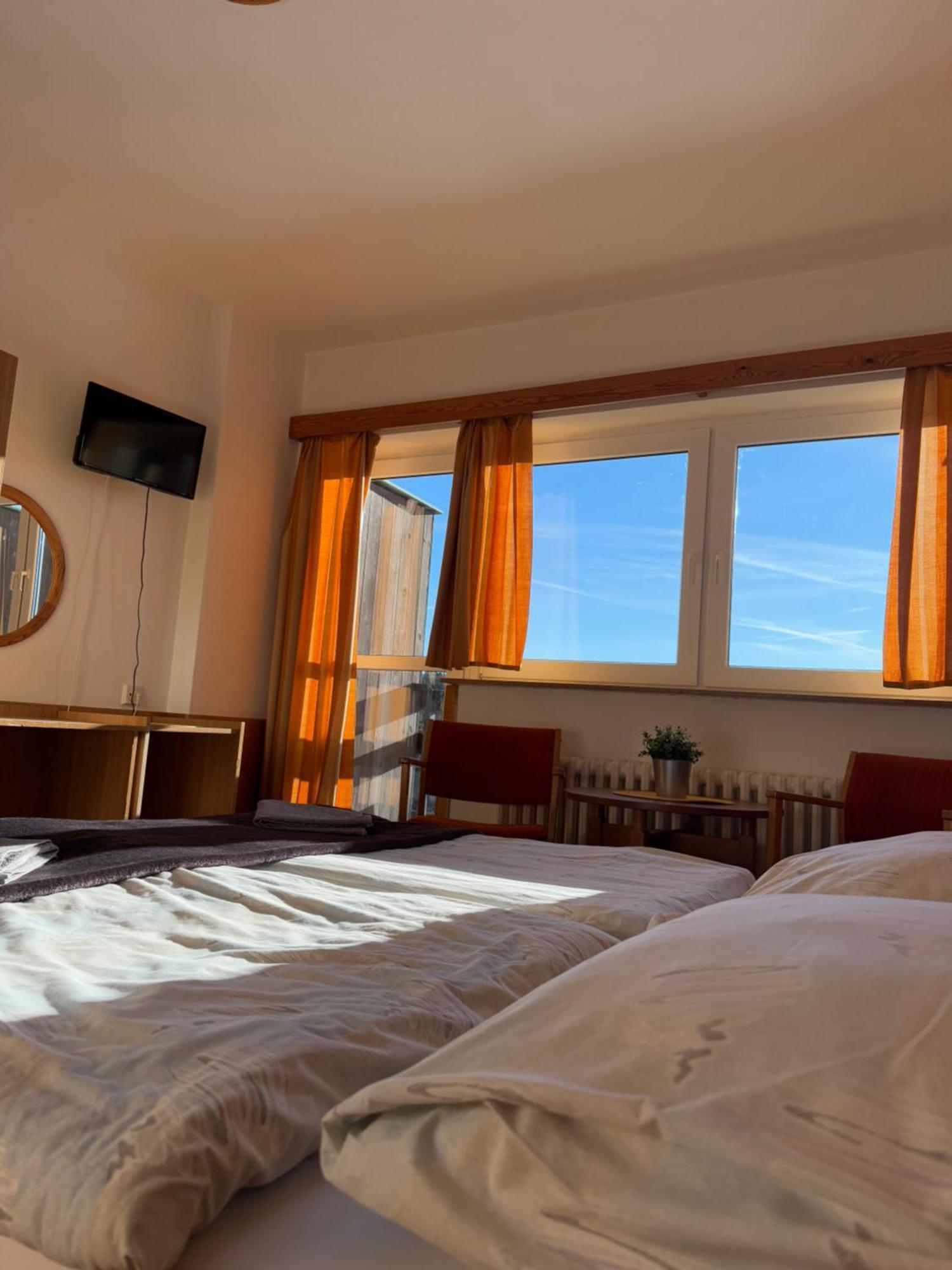 Hotel Albert - Retro Paseky nad Jizerou Kültér fotó